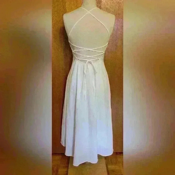 NWT!! Shein | White Spaghetti Strap Criss Cross Back, Size S - Picture 2 of 8